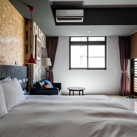 Huzi Room Tainan Extérieur photo