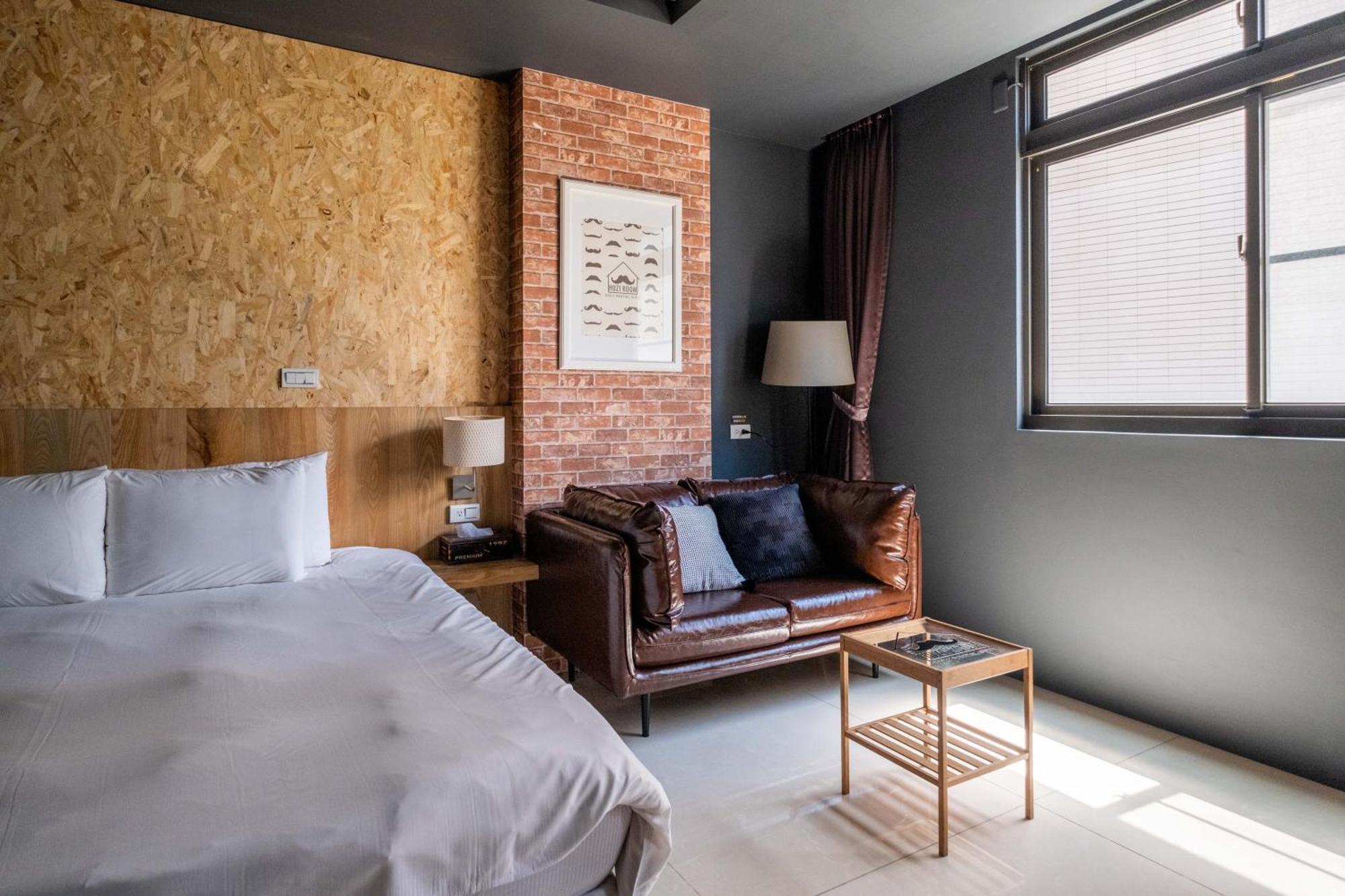 Huzi Room Tainan Extérieur photo