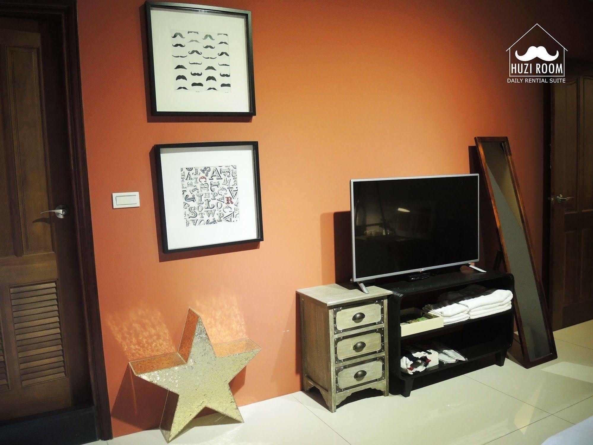 Huzi Room Tainan Extérieur photo